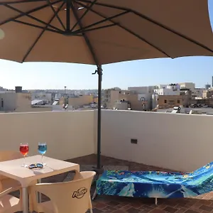 Appartement St Julians Penthouse 3 Minutes Walk From Seafront, Sliema