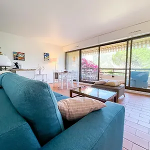 https://le-nas-proche-centre-parking-wifi.fr-provencehotel.com